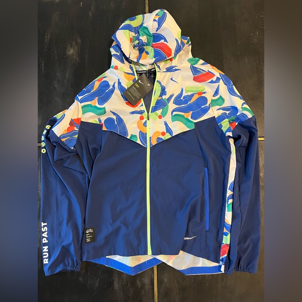 Nike Navy Blue Hooded Jacket with White Multicolor Print